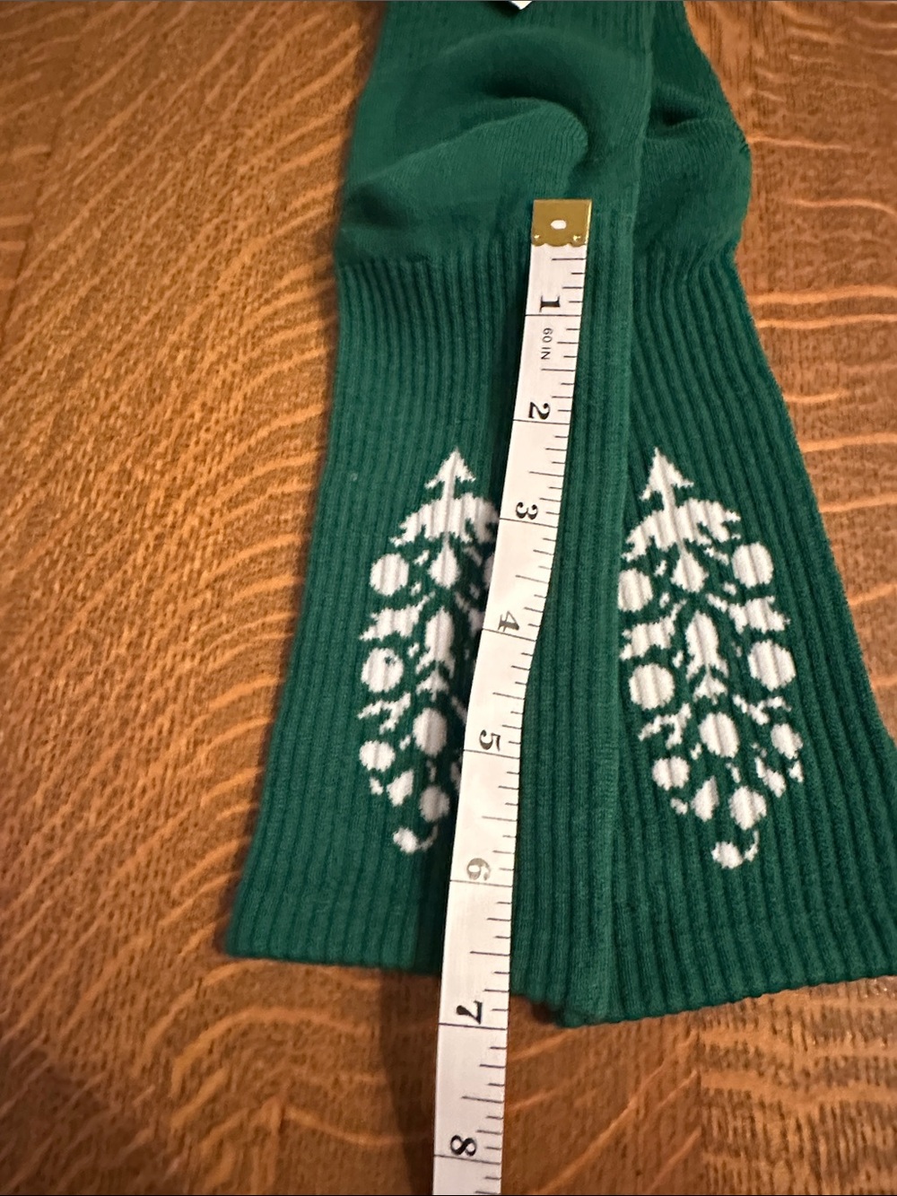 Free People Solid Surprise Butti Green Socks NWT - Picture 10 of 11